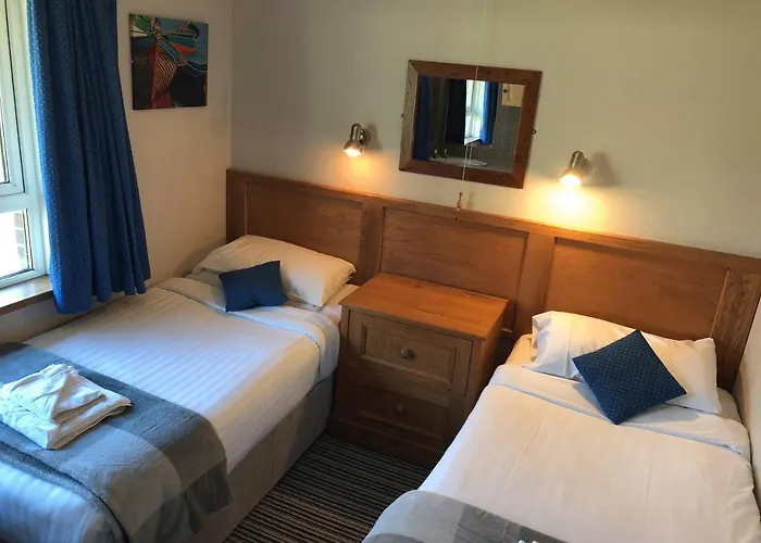 Manor House Marine & Cottages